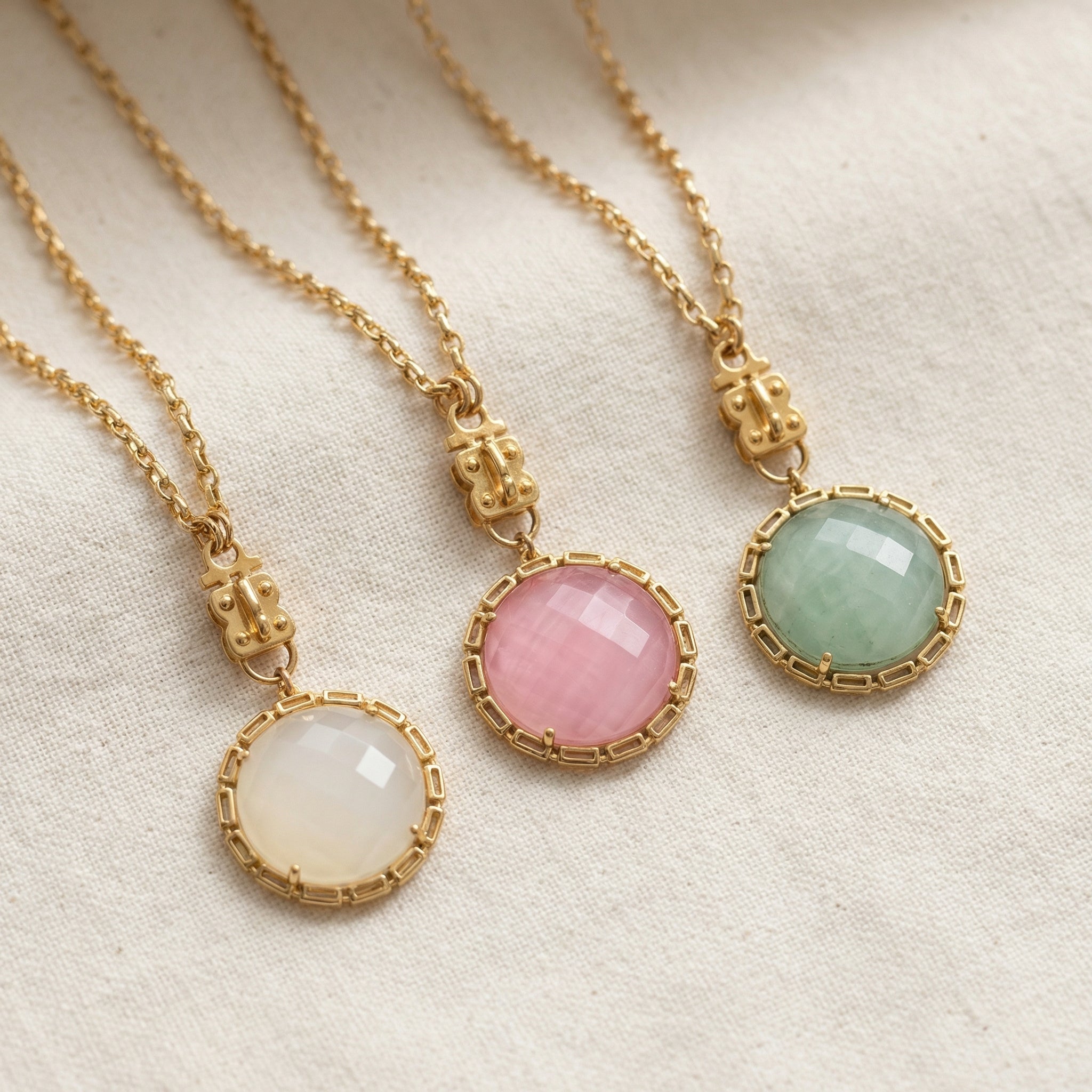 Maxine Round Vignette - Faceted Pink Quartz with Chain Bezel – Vermeil & Sterling