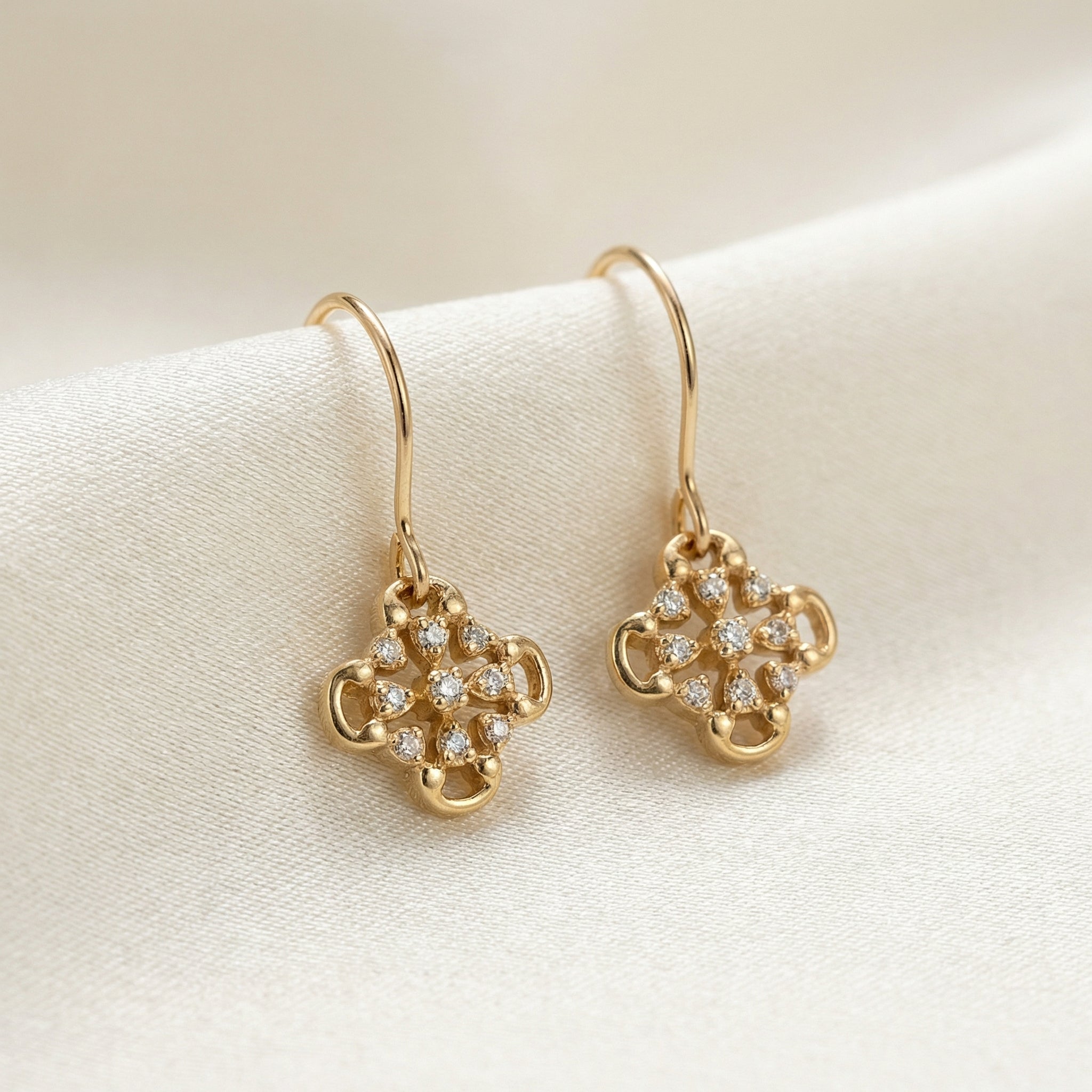 Clover Shape Earrings with Diamonds on Both Sides – Vermeil