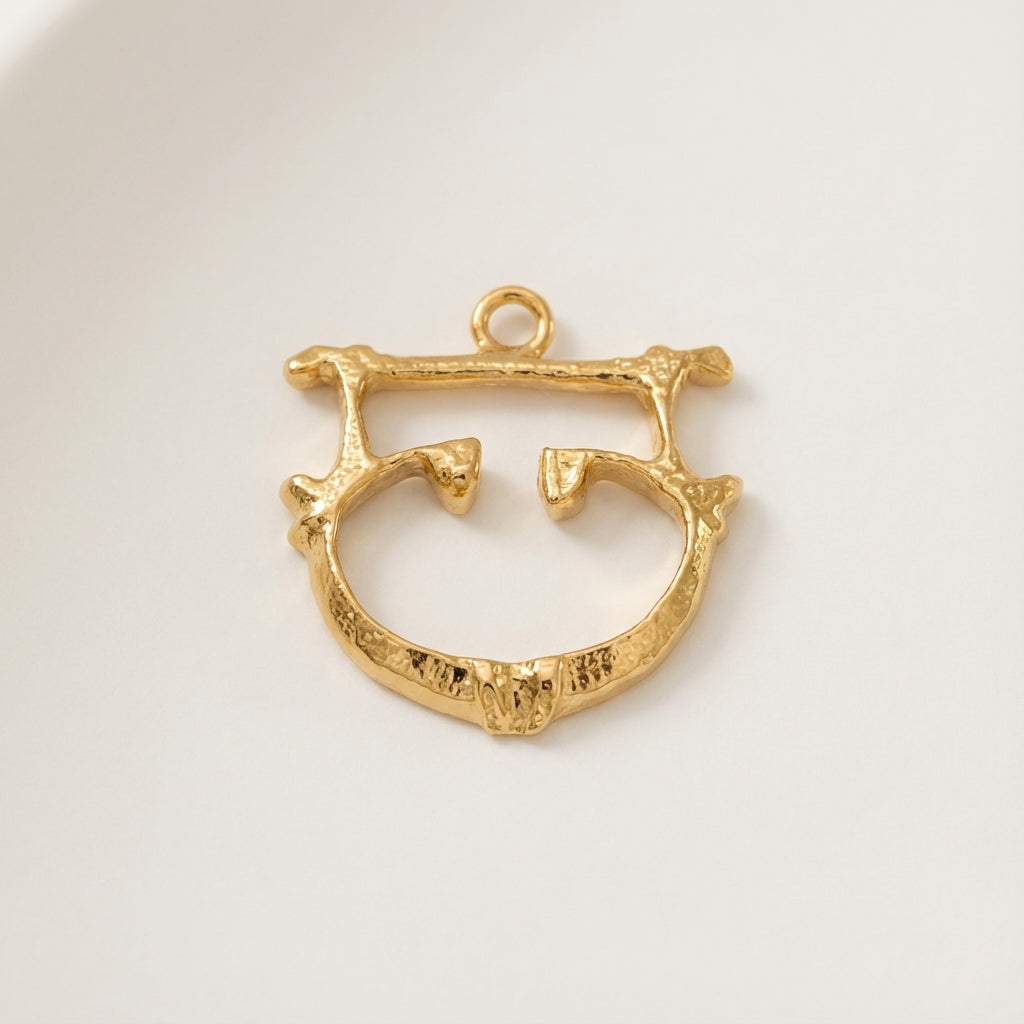 Roman Buckle Replica Gold Vignette- Med