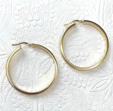Samantha Hoop Earrings - Gold