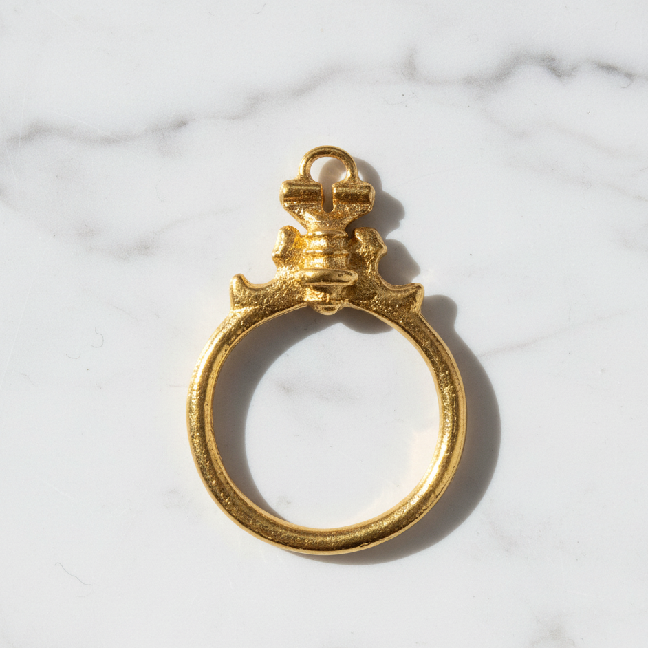 Cornelia Roman Replica Vignette- Gold