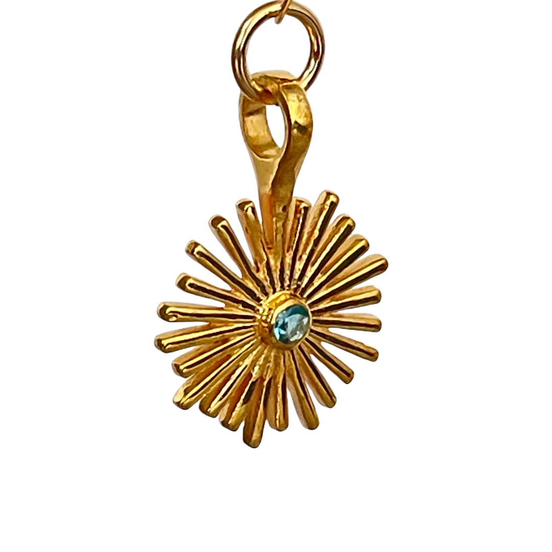 Poppy Pendant – Modern Floweret Disc with Center Stone