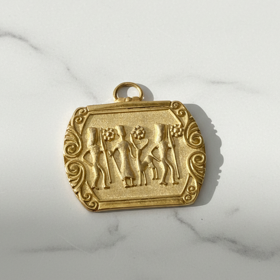 Ester- Antique Wax Seal Scene Vignette- Gold