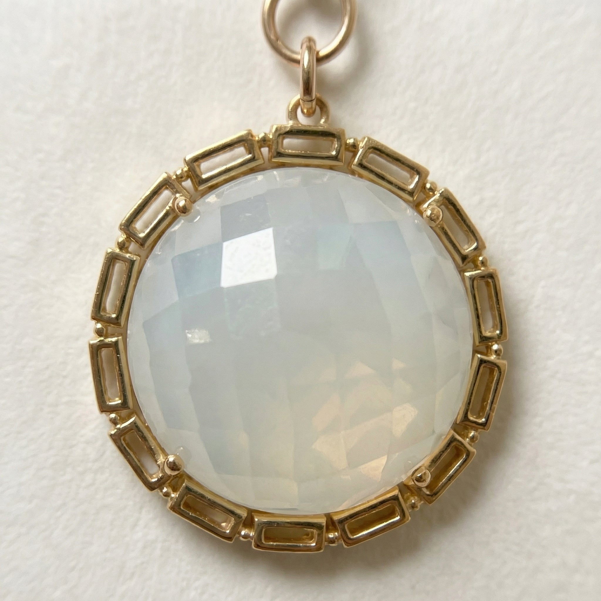 Maxine Round Vignette - Faceted Pink Quartz with Chain Bezel – Vermeil & Sterling