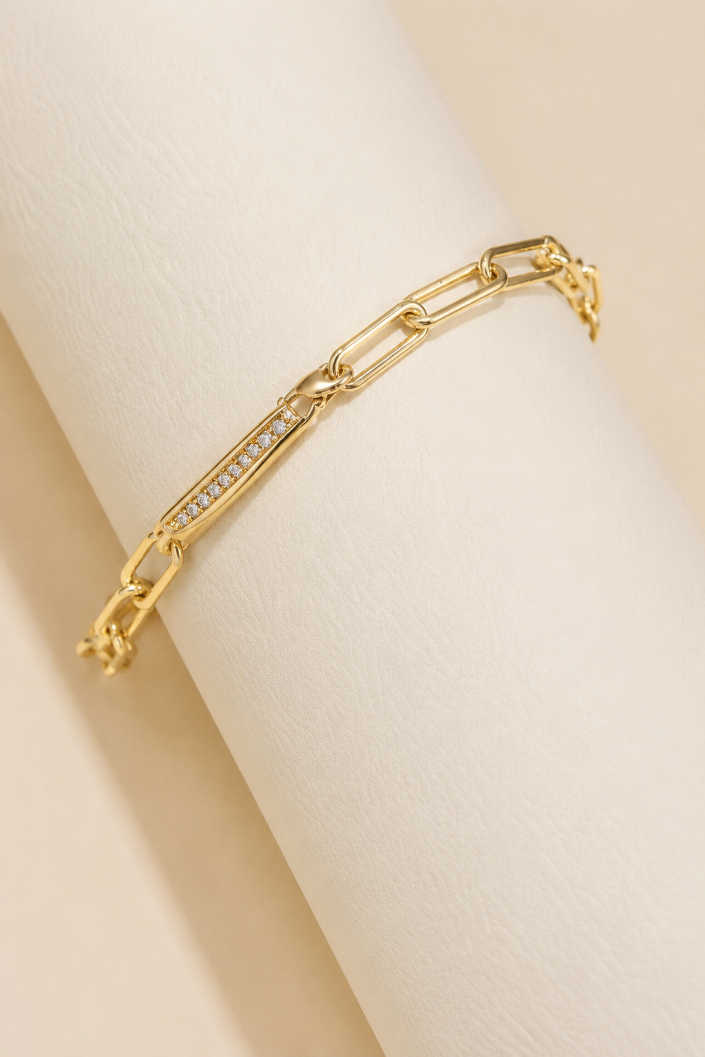Gold Paperclip Chain Bracelet, 14K Gold-Filled | Sennod