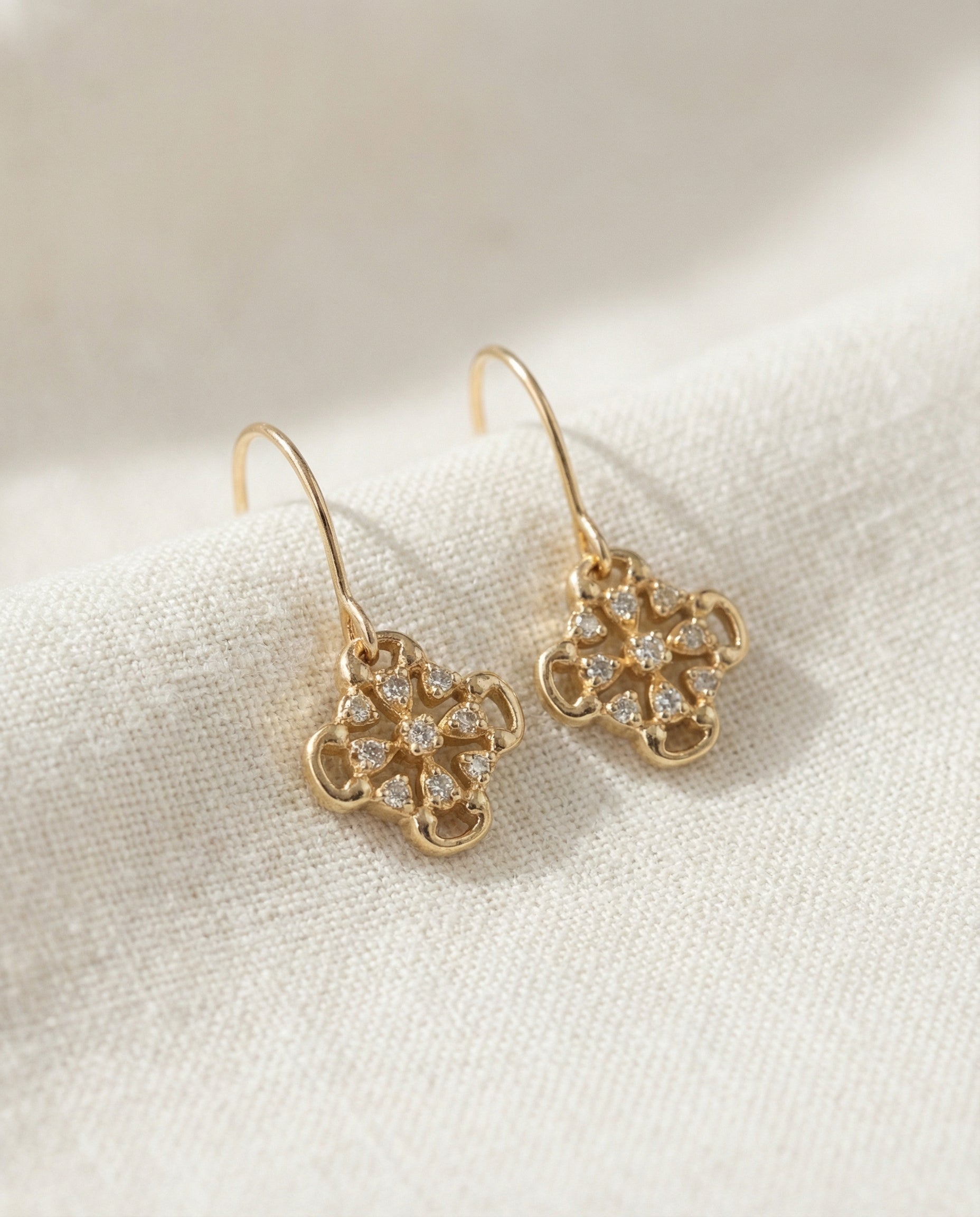 Clover Shape Earrings with Diamonds on Both Sides – Vermeil