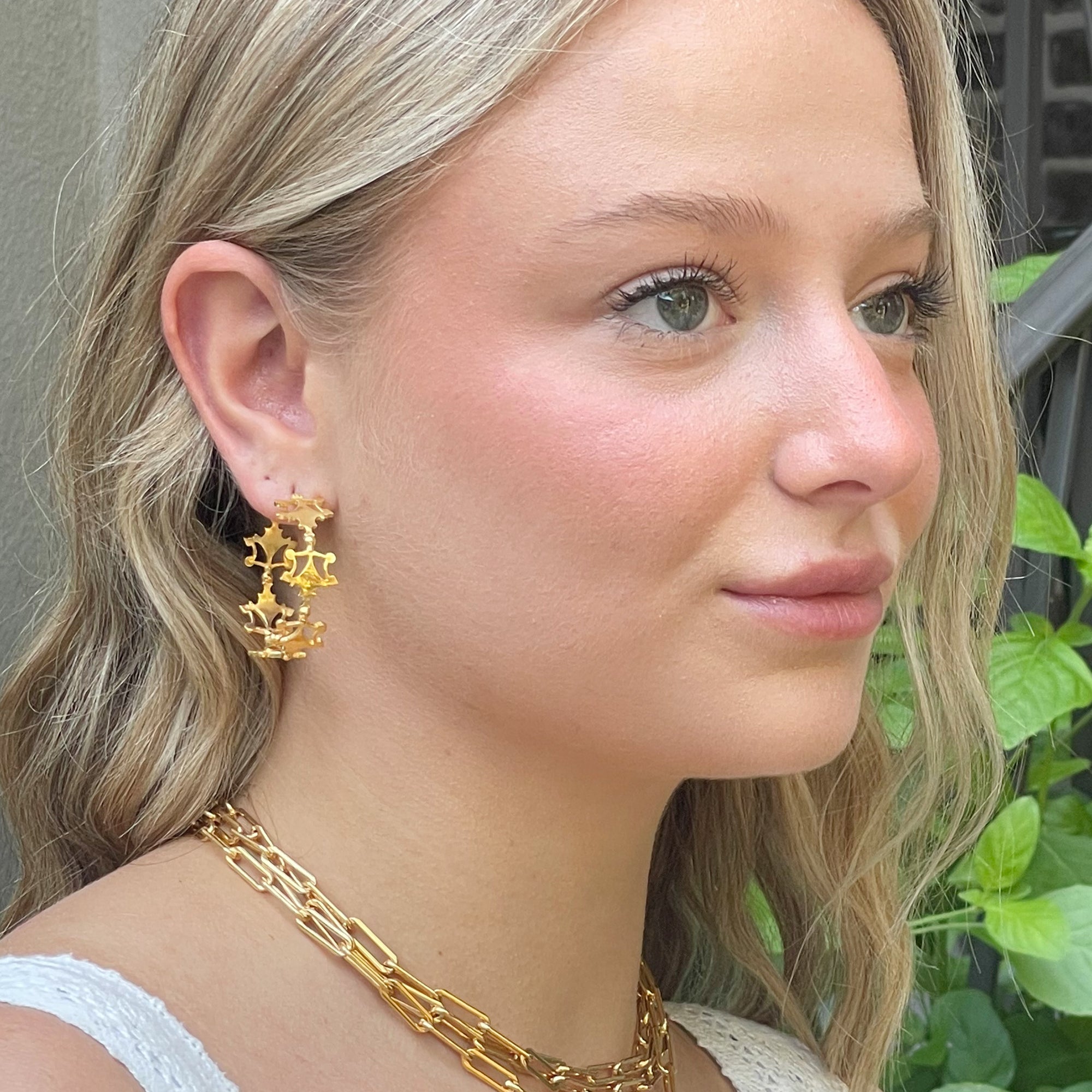 Harper Hoop  Earrings - Gold